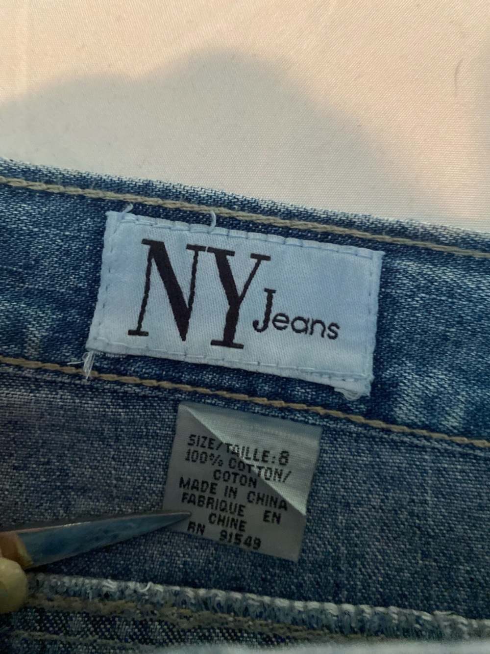 Vintage Y2K New York & Co. Classic Light Blue Denim Jeans - Picture 5 of 7